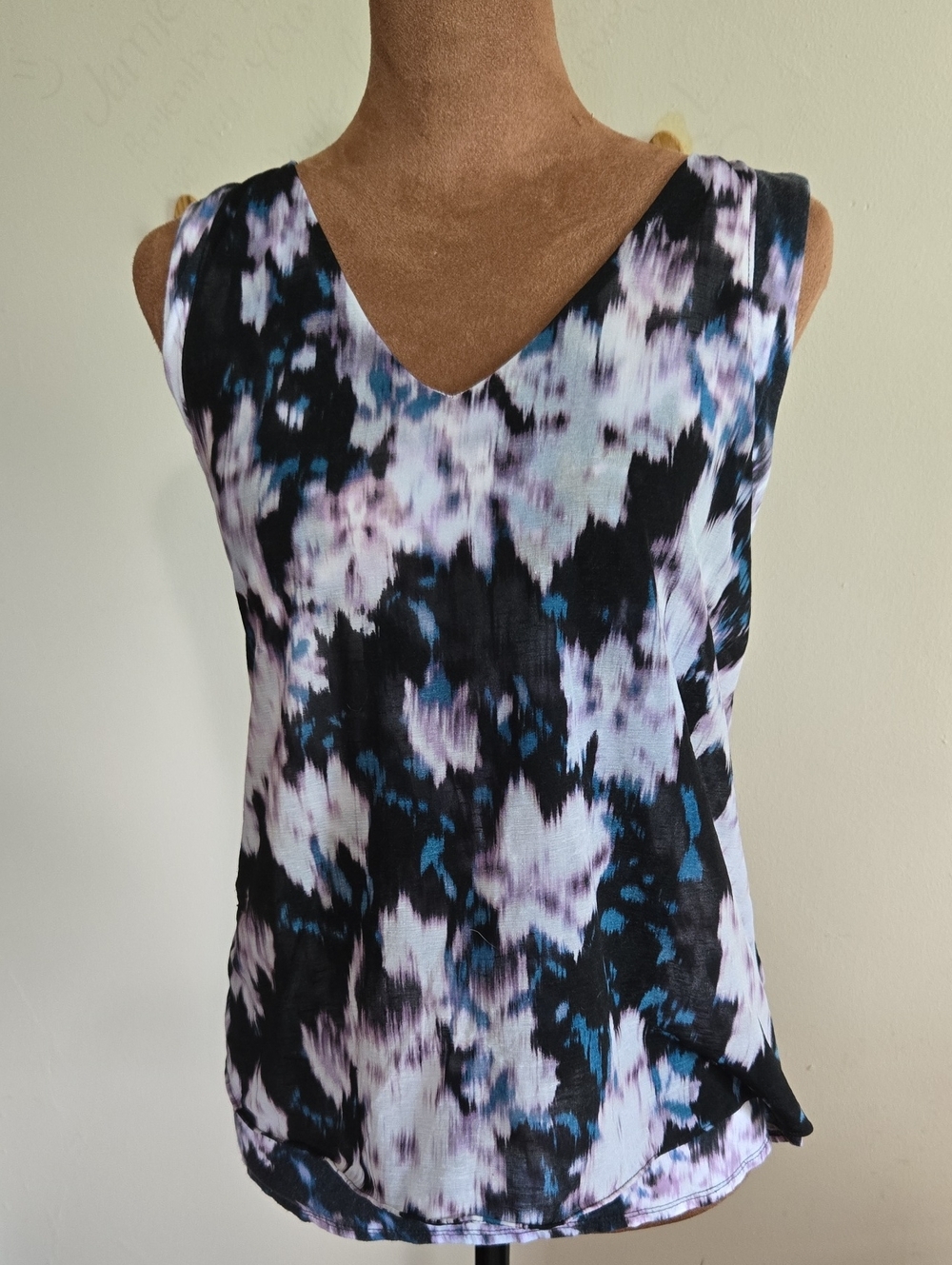 T67 Simply Vera Vera Wang Layered Hem Relaxed Fit Abstract Tie-Dye Lightweight